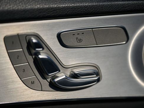 Used 2019 Mercedes-Benz C 300 C 300 Sedan 4D image 17