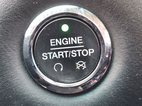 Used 2017 Ford Explorer Platinum image 20