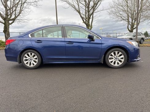 Used 2015 Subaru Legacy 2.5i Premium image 8