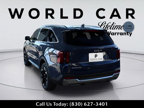 Used 2025 Kia Sorento SX FWD image 5
