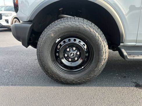 New 2026 Ford Bronco Outer Banks AWD/4WD image 10
