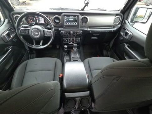 Used 2021 Jeep Wrangler Unlimited Sport AWD/4WD image 14
