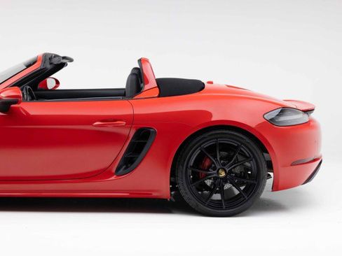 Used 2017 Porsche 718 Boxster S image 35