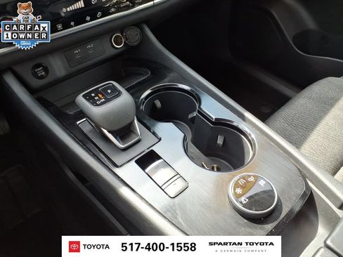 Used 2025 Nissan Rogue SV AWD/4WD image 22
