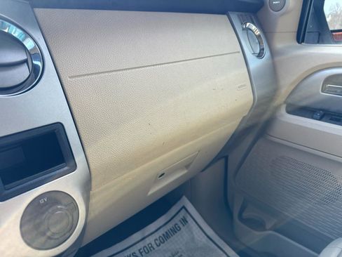 Used 2017 Ford Expedition EL Limited w/ Equipment Group 301A image 21