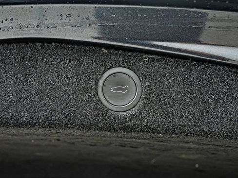 Used 2024 Tesla Model 3 Standard Range RWD image 38