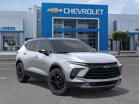 New 2026 Chevrolet Blazer LT w/ Convenience Package FWD image 1