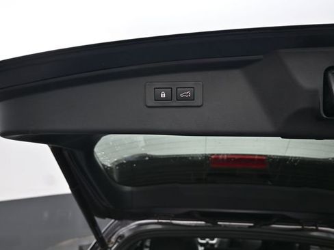 Used 2025 Subaru Outback Onyx Edition image 7