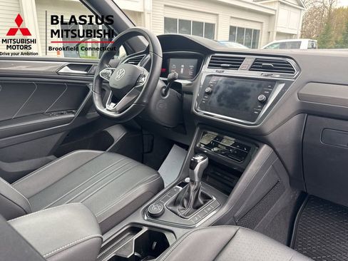 Used 2023 Volkswagen Tiguan SE R-Line AWD/4WD image 41