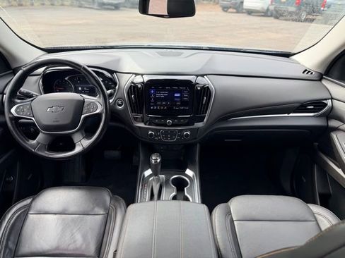 Used 2020 Chevrolet Traverse RS image 23