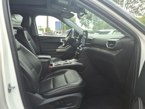 Certified 2023 Ford Explorer Limited w/ Limited Technology Package RWD image 11