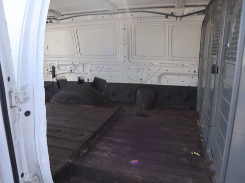 Used 2011 Ford E-250 and Econoline 250 w/ PWR Group image 20