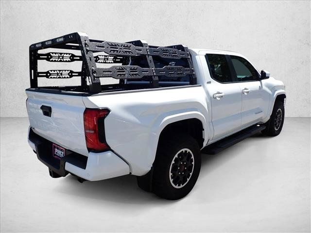 Certified 2024 Toyota Tacoma SR5 AWD/4WD image 4