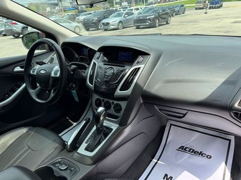 Used 2013 Ford Focus SE FWD image 10