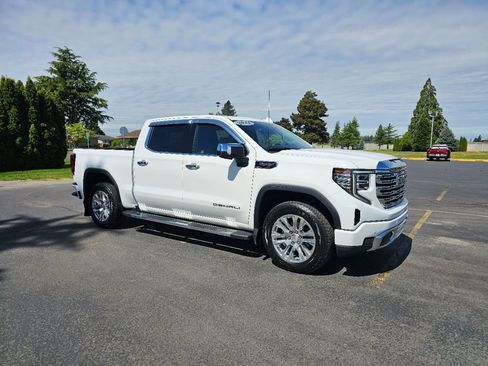 Used 2023 GMC Sierra 1500 Denali image 5