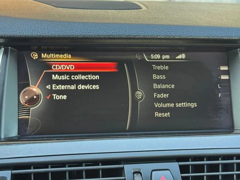 Used 2016 BMW 528i Sedan RWD image 33