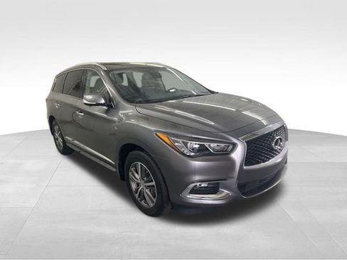 Used 2020 INFINITI QX60 Luxe w/ Essential Package image 4