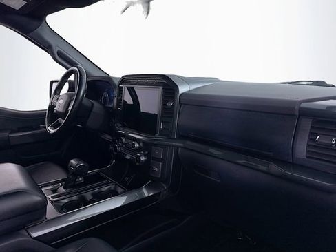 Certified 2022 Ford F150 XLT w/ Equipment Group 302A High image 27