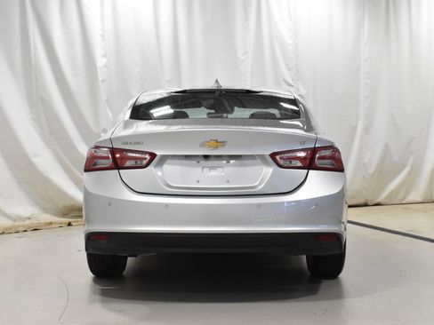 Used 2020 Chevrolet Malibu LT w/ Fleet LT Safety Plus Package image 24