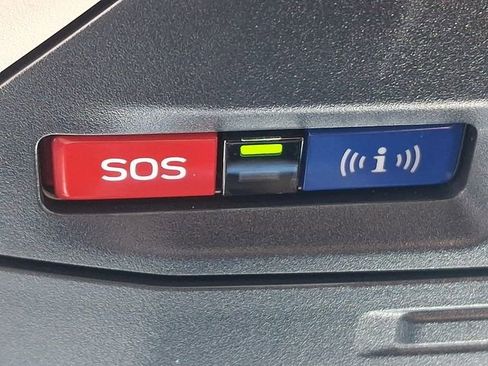 Used 2023 Subaru Legacy Touring XT image 28