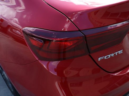 Used 2023 Kia Forte LXS image 7