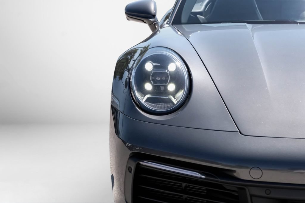 Used 2021 Porsche 911 Carrera 4S AWD/4WD image 33