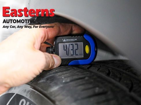 Used 2019 Ford Explorer Sport image 28