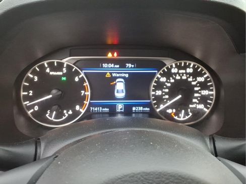 Used 2025 Nissan Altima 2.5 SV FWD image 17