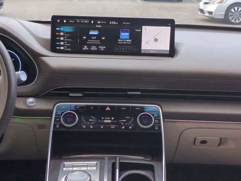 Used 2023 Genesis GV80 3.5T w/ Prestige Package image 17