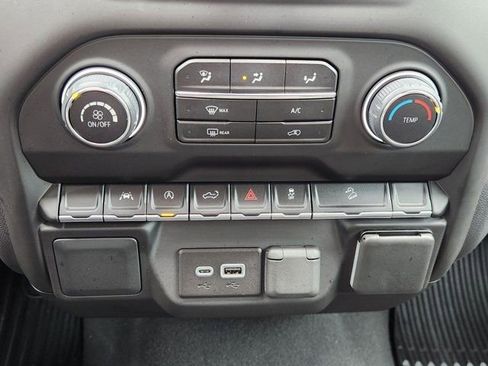 Used 2024 Chevrolet Silverado 1500 Custom Trail Boss image 22