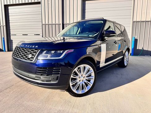 Used 2020 Land Rover Range Rover HSE image 1