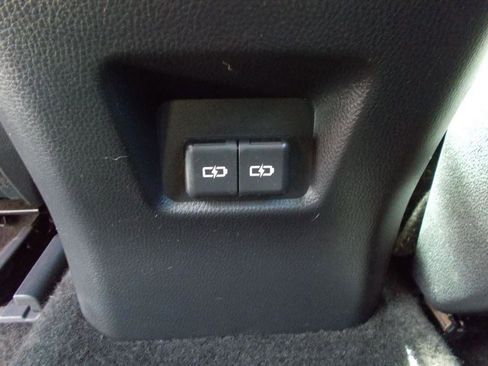 Used 2023 Toyota RAV4 XLE w/ XLE Grade Weather Package image 14