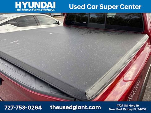 Used 2022 Nissan Frontier Pro-X w/ Technology Package image 6