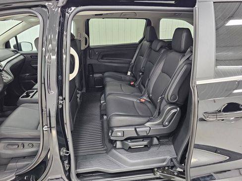 New 2026 Honda Odyssey EX-L image 3