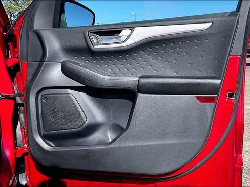 Certified 2020 Ford Escape SE Sport image 29