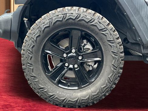 Used 2020 Jeep Wrangler Unlimited Sport AWD/4WD image 9