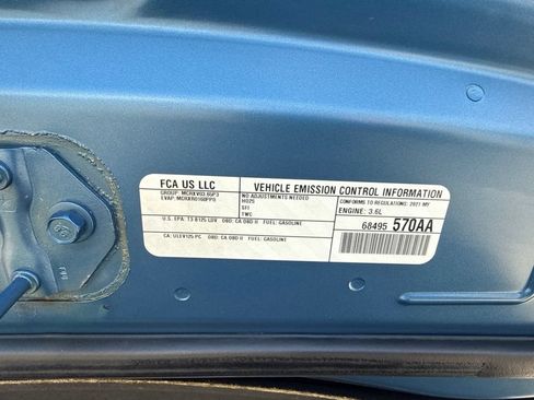Used 2021 Dodge Charger SXT RWD image 24