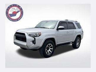 Used 2021 Toyota 4Runner SR5 AWD/4WD video 1