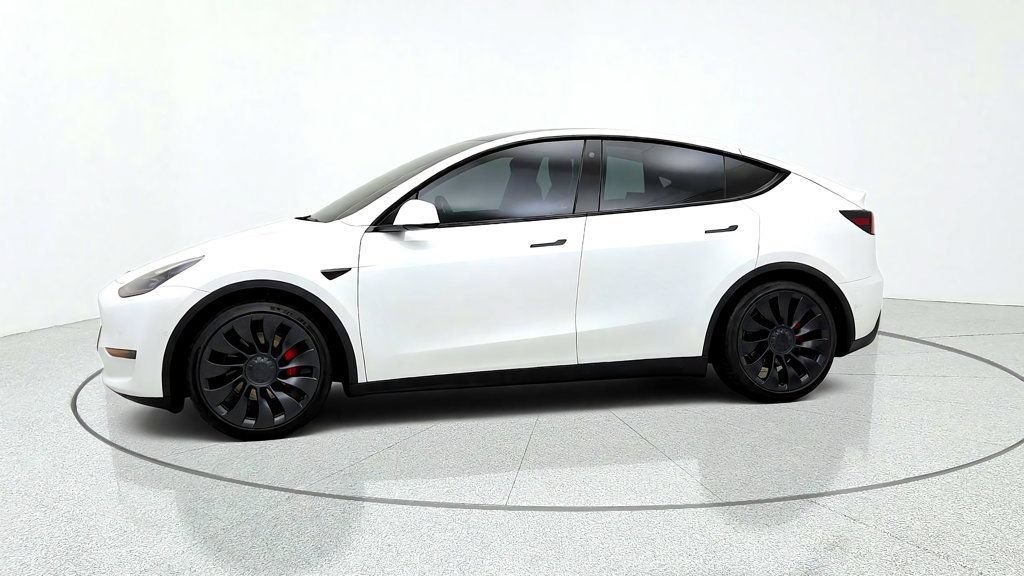 Used 2022 Tesla Model Y Performance AWD/4WD image 8