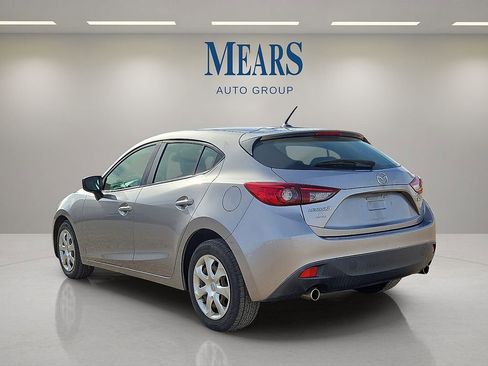 Used 2015 MAZDA MAZDA3 i Sport image 3