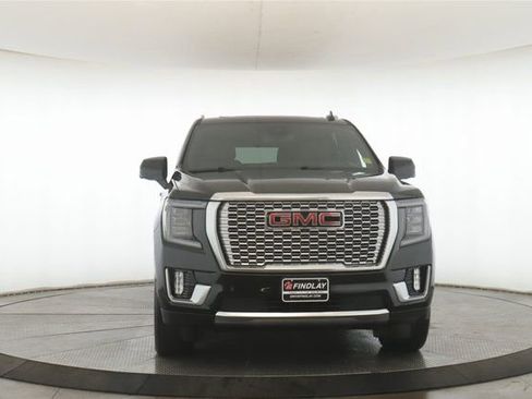 Used 2024 GMC Yukon XL Denali image 12