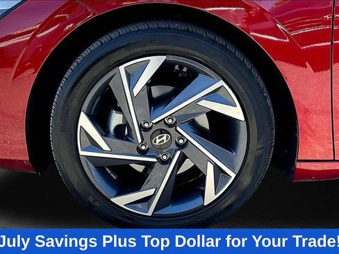 Used 2025 Hyundai Elantra Sport FWD image 42