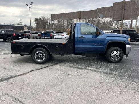 Used 2015 GMC Sierra 3500 Base w/ Sierra Convenience Package image 2