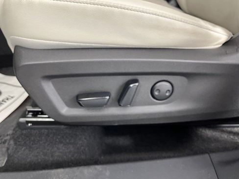 Used 2025 Nissan Murano SL AWD/4WD image 28
