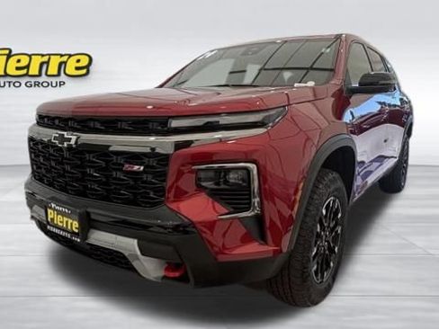 Used 2024 Chevrolet Traverse Z71 w/ Enhanced Driving Package AWD/4WD image 1