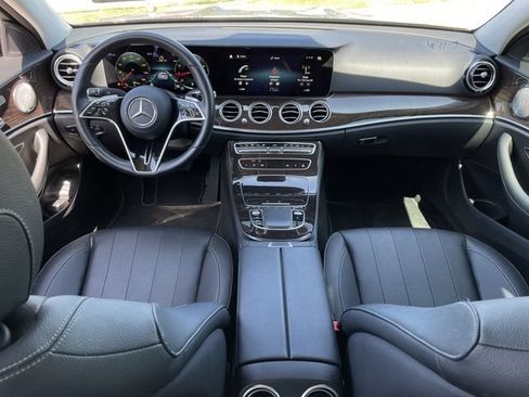 Used 2023 Mercedes-Benz E 350 Sedan image 9