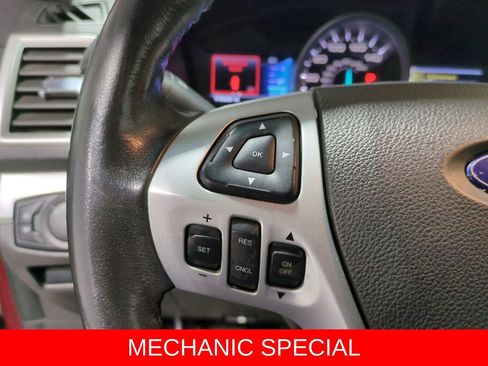 Used 2013 Ford Explorer XLT image 22