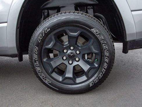 Used 2025 RAM 1500 Big Horn AWD/4WD image 31