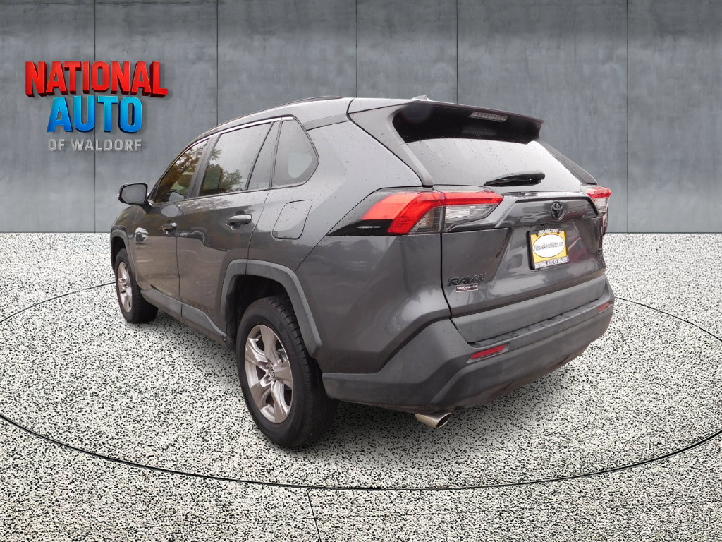 Used 2022 Toyota RAV4 XLE AWD/4WD image 7