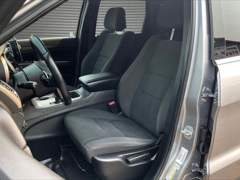 Used 2014 Jeep Grand Cherokee Laredo AWD/4WD image 20